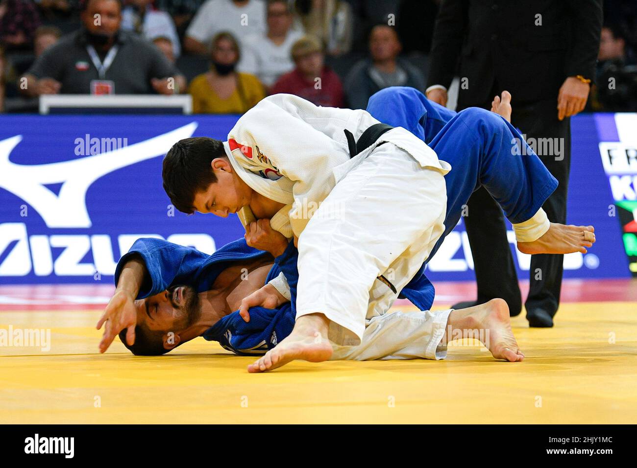 Men -60 kg, Romain VALADIER PICARD of France Bronze medal competes and wins by ippon during the Paris Grand Slam 2021, Judo event on October 16, 2021 Stock Photo