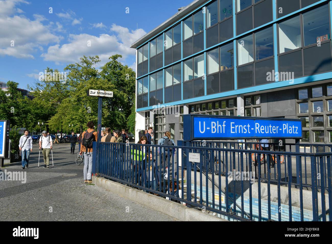 Eingang UBahnhof ErnstReuterPlatz, Charlottenburg, Berlin, Deutschland Stock Photo Alamy