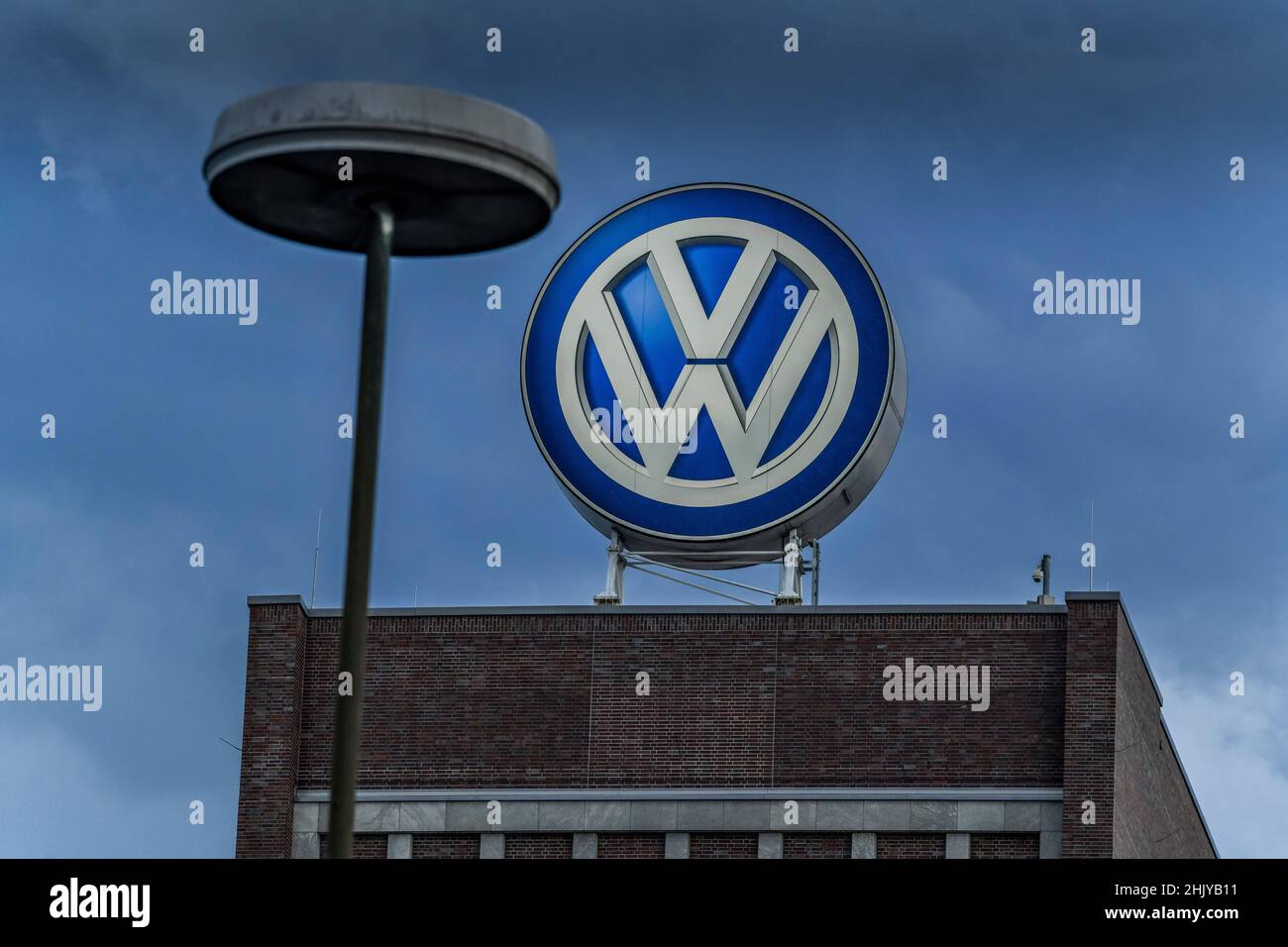 VW Unternehmenszentrale, Wolfsburg, Niedersachsen, Deutschland Stock Photo