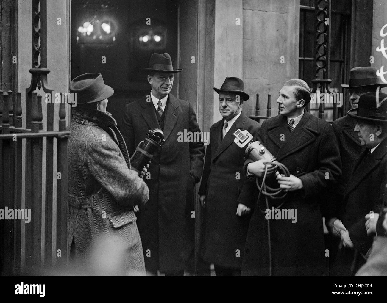 LONDON - JANUARY: First Taoiseach of Eire (Ireland) Eamon de Valera (1882-1975) in London for talks with the British Prime Minister at No. 10 Downing Street, in January 1938. Next to him is John Whelan Dulanty (1881-1955) the Irish High Commissioner (later Ambassador)  Credit: The DL Archive Collection/Alamy Stock Photo