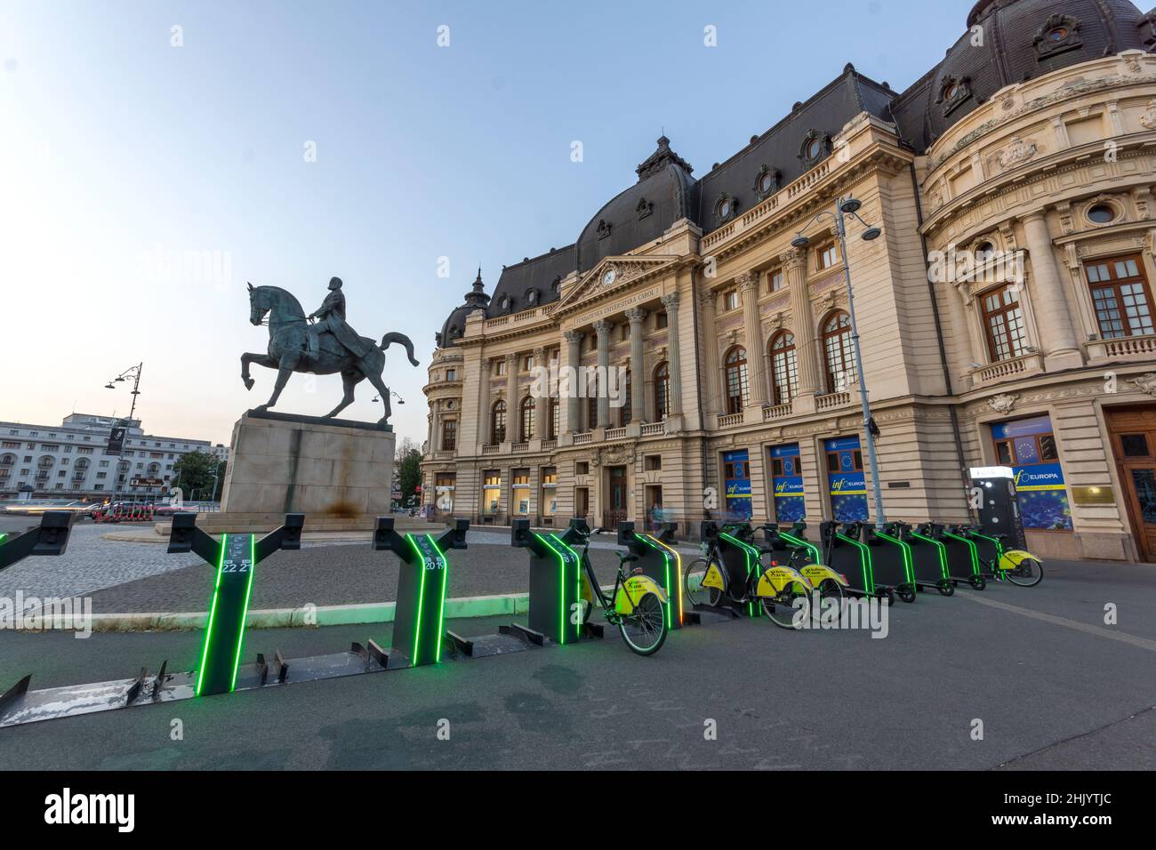 BUCHAREST, ROMANIA - AUGUST 17, 2021: Equestrian Statue of Carol I in ...