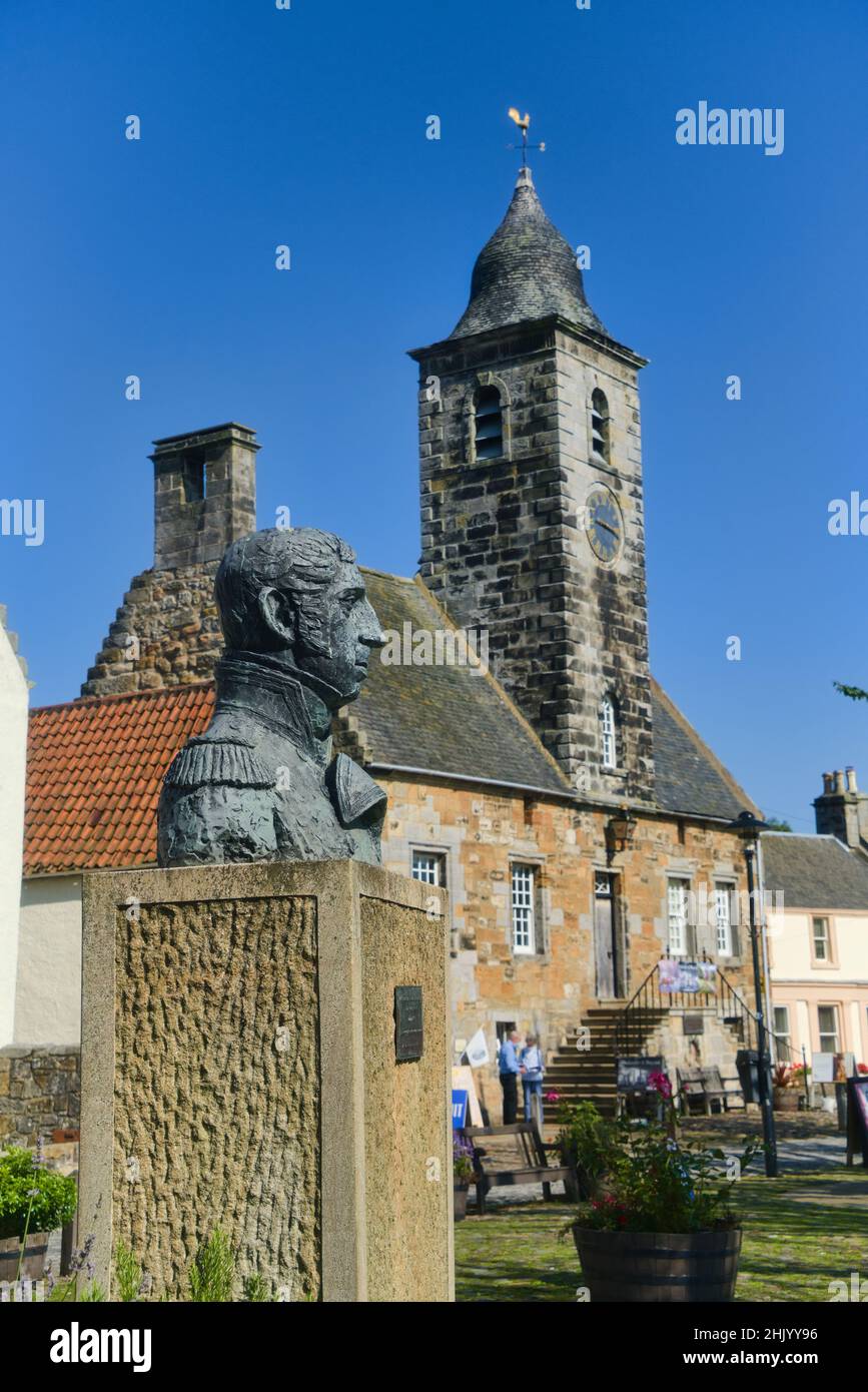 Culross village on Fife Coastal Path. Beside River Forth. Showing