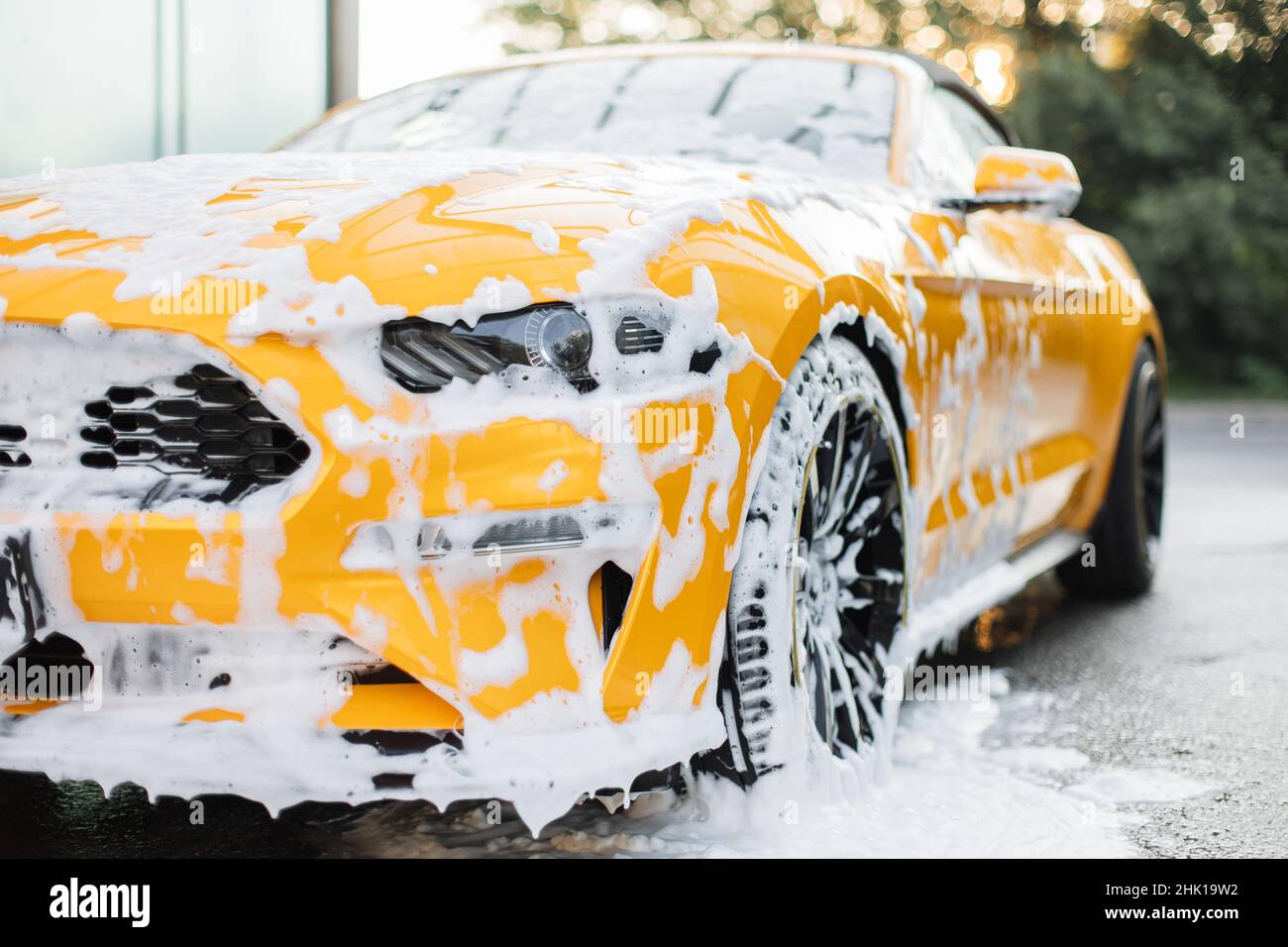 Yellow car wash discount