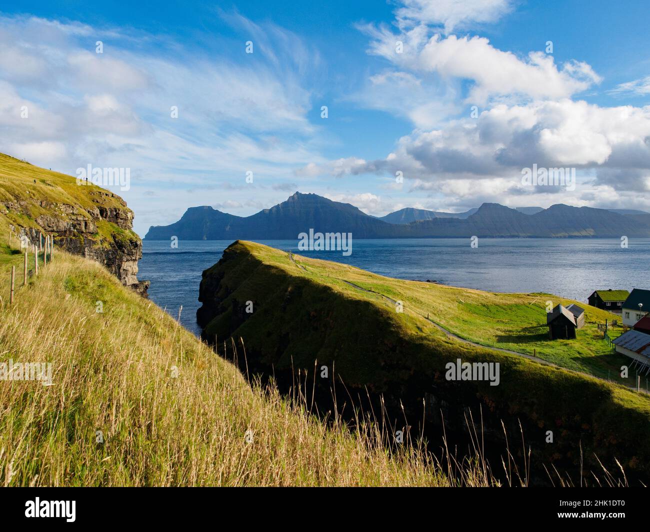 Queen Mary Rack Bench View of the trail to the Queen Mary's Bench with a great view. The ...