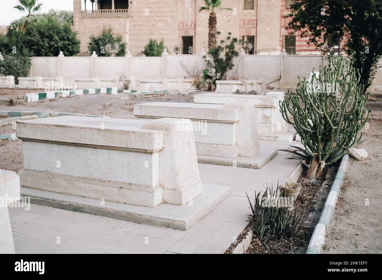 Graves at cemetery of soldiers died in six days war in the middle of old Cairo, city of dead Stock Photo