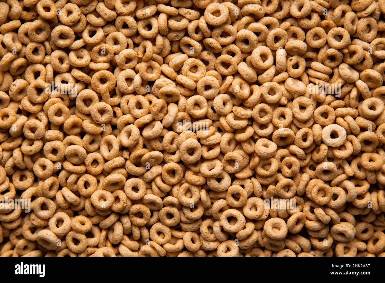 A closeup image of fresh healthy cheerios cereal Stock Photo Alamy