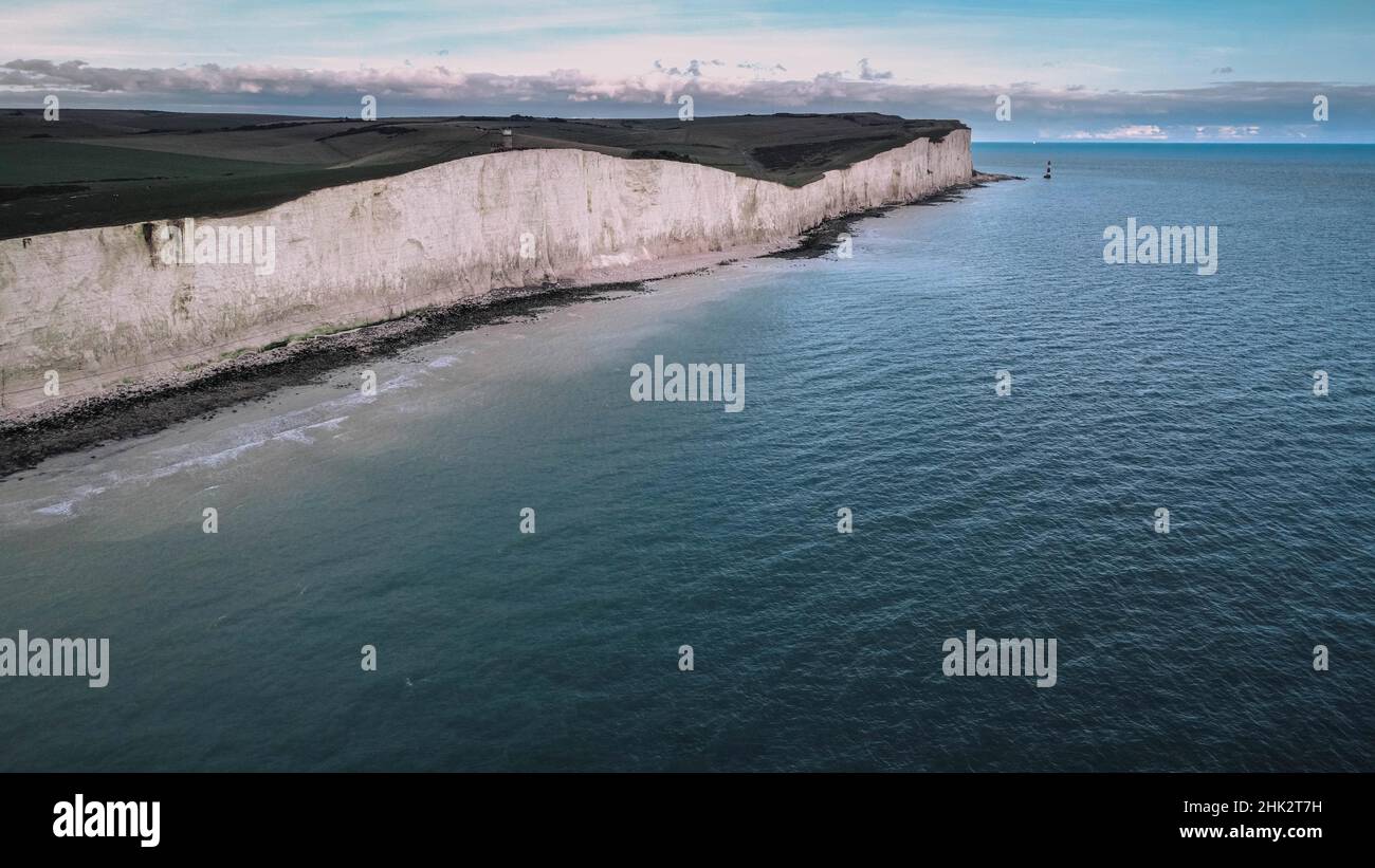 Tranquil scenery of the azure sea by the coastline of Brighton, England