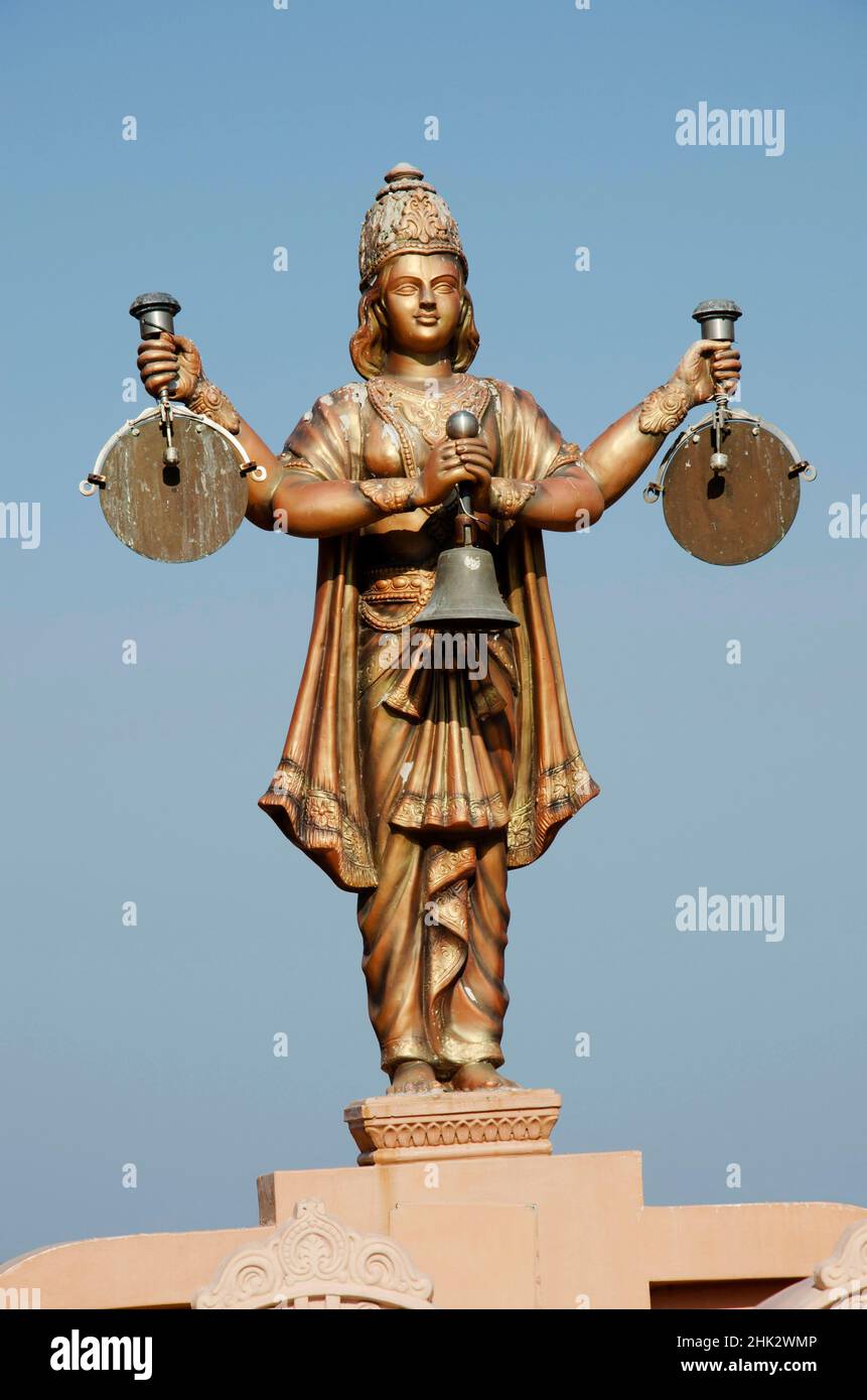 Idols at the entrance gate of Nilkanthdham, Swaminarayan temple it is