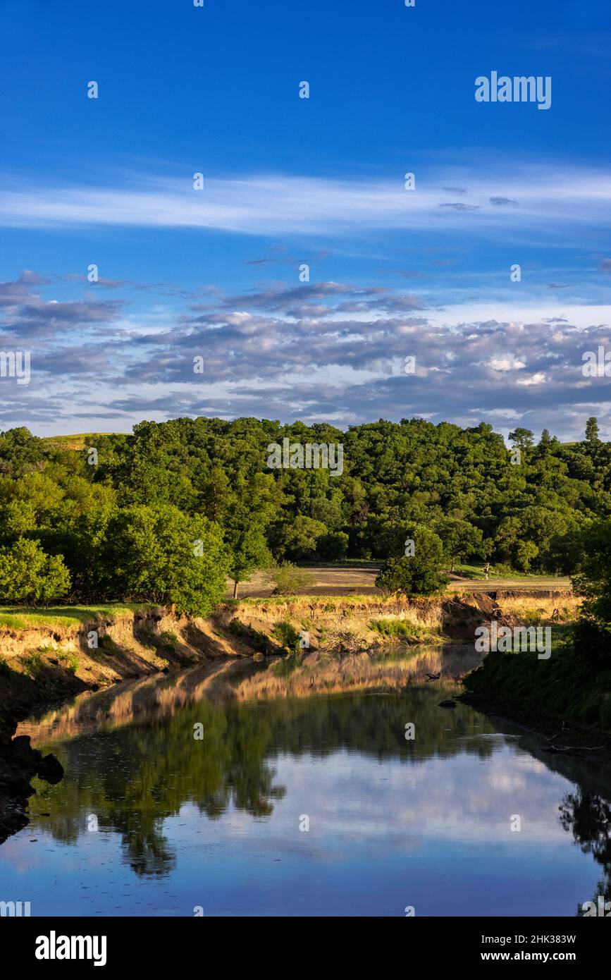 Fort Ransom Dam Sheyenne river hi-res stock photography and images - Alamy