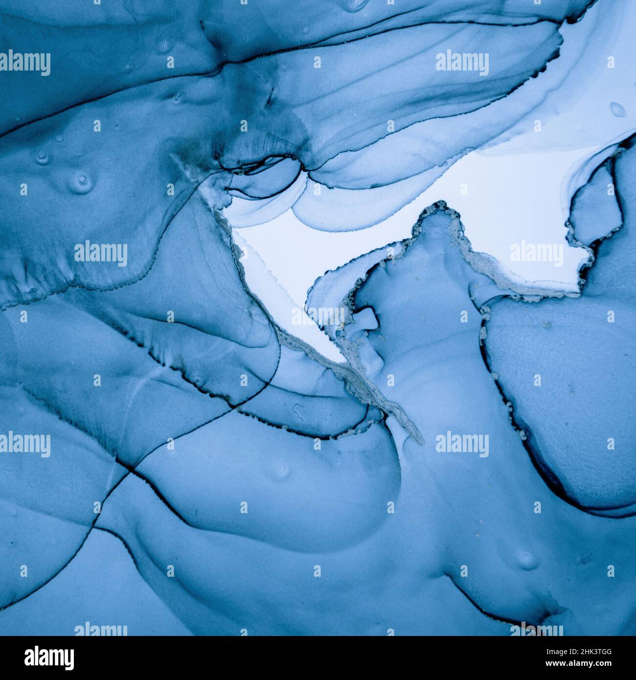 Mixing Inks. Fluid Flow Background. Blue Alcohol Stock Photo - Alamy