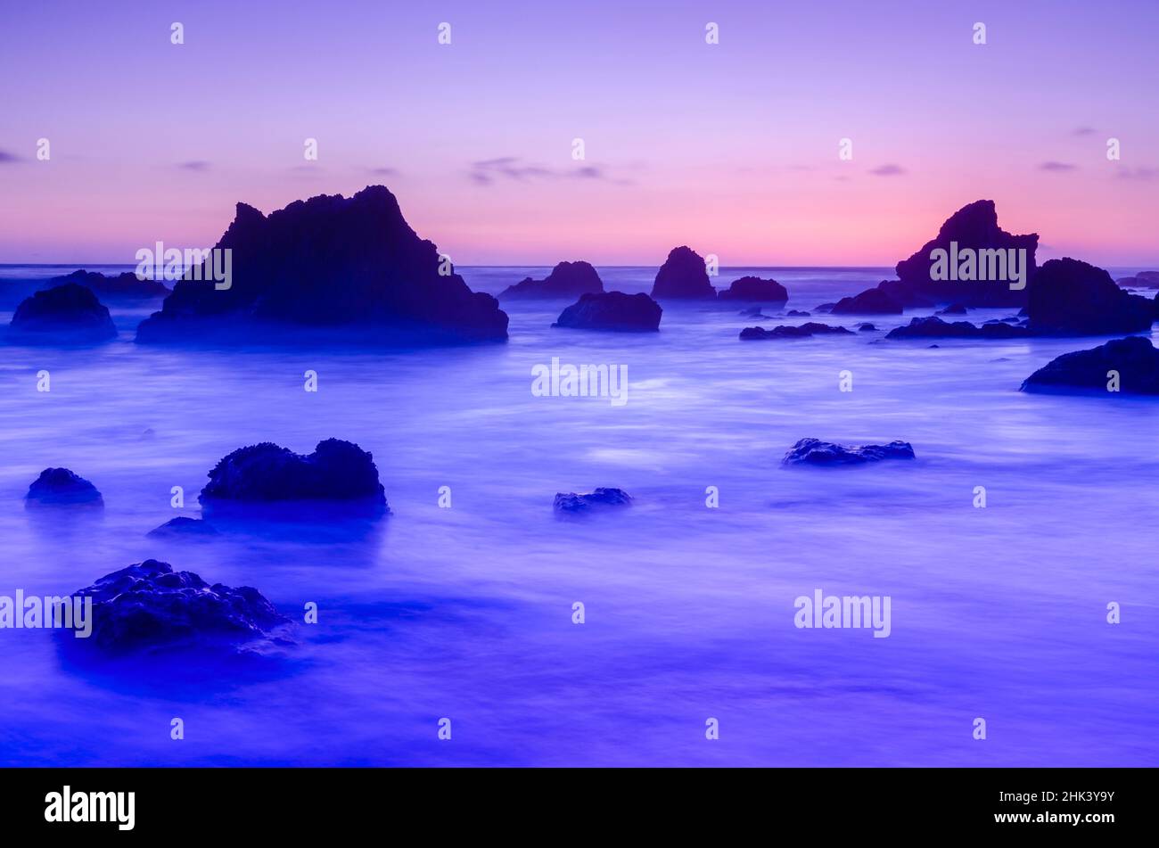 Sea stacks at dusk, El Matador State Beach, Malibu, California USA ...