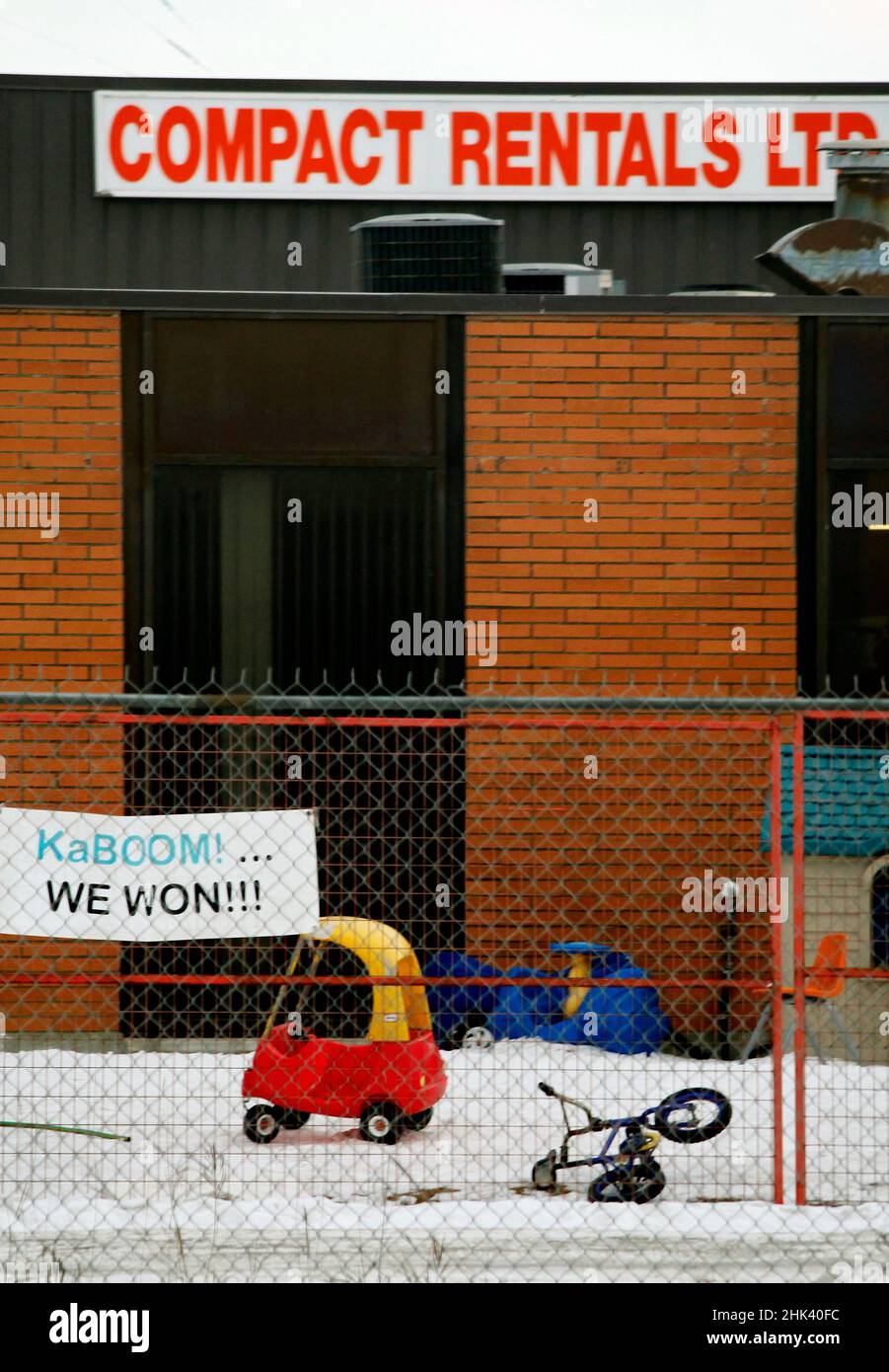 Compact rentals ltd hires stock photography and images Alamy