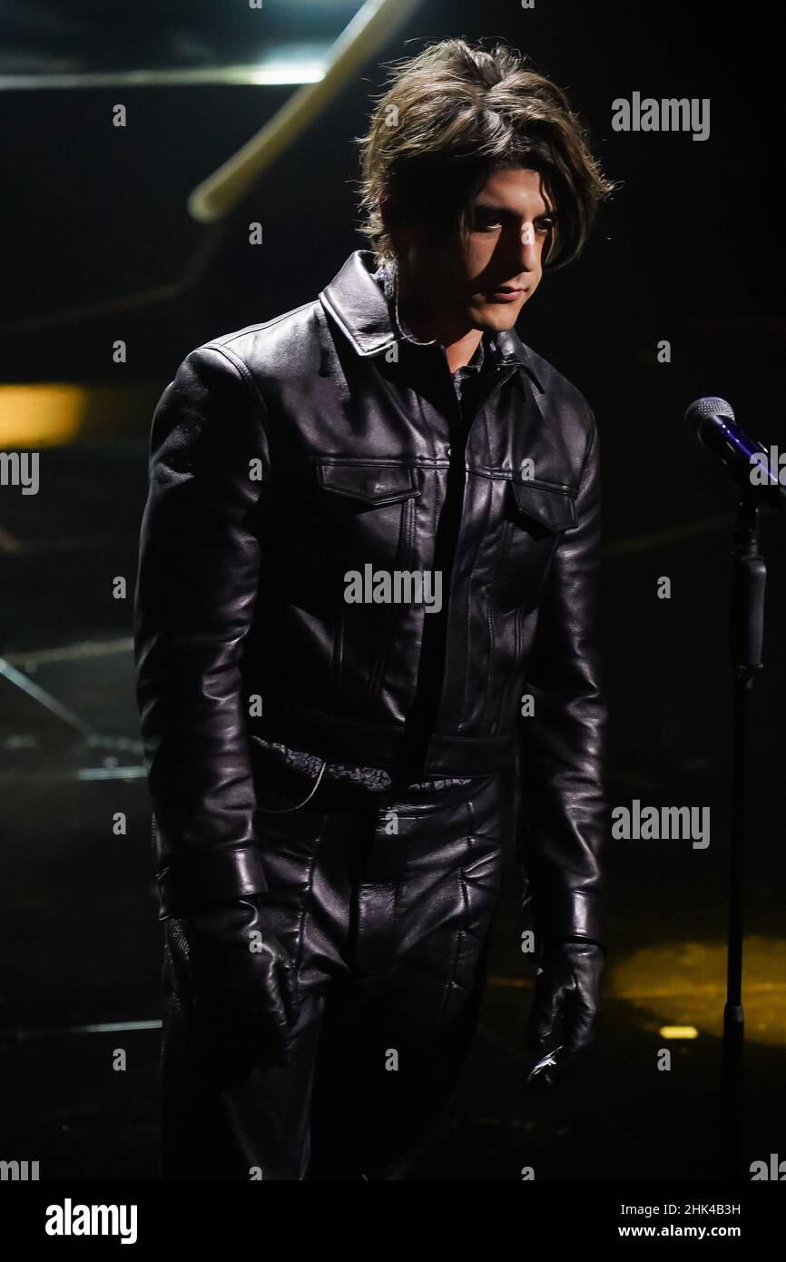 Young italian rapper hi-res stock photography and images - Alamy