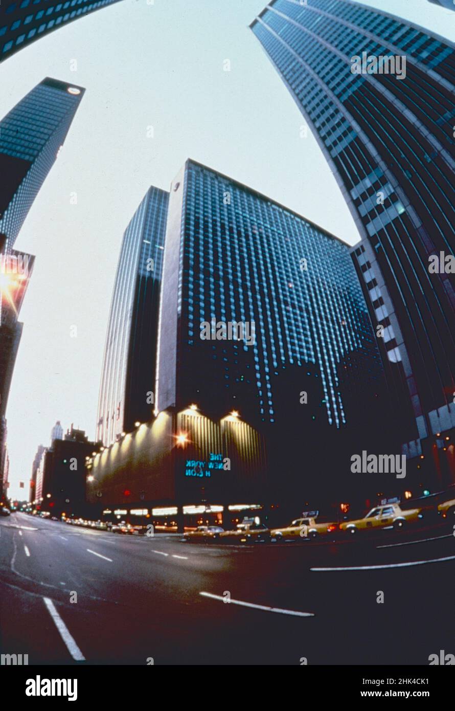 Daylight Exterior of the New York Hilton Hotel, USA 1990s Stock Photo