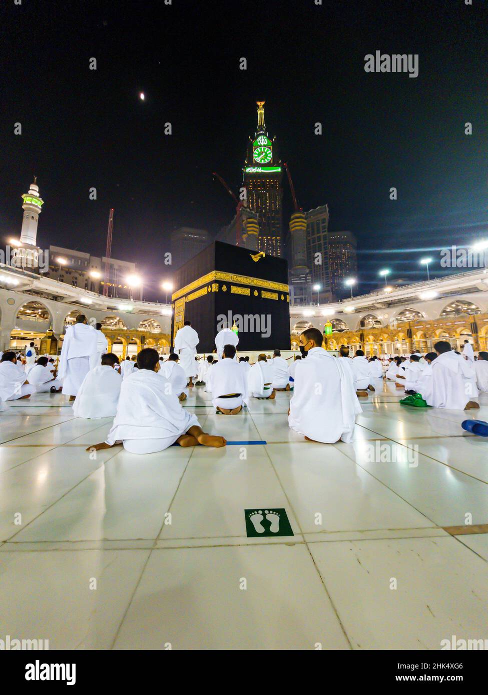 Pilgrims around the Kaaba, the Hajj, Mekka (Mecca), Kingdom of Saudi Arabia, Middle East Stock Photo