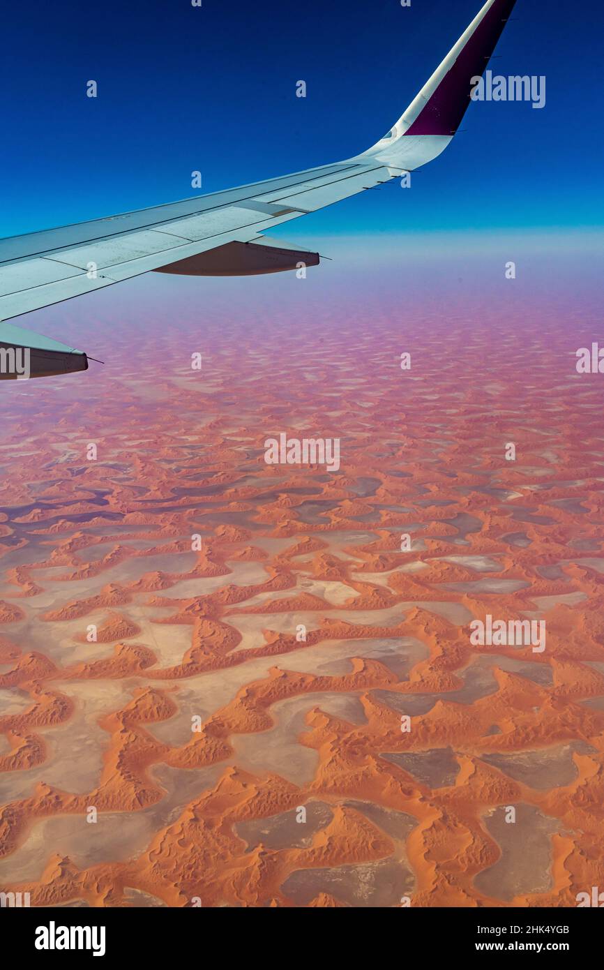 Aerial rub al khali hi-res stock photography and images - Alamy