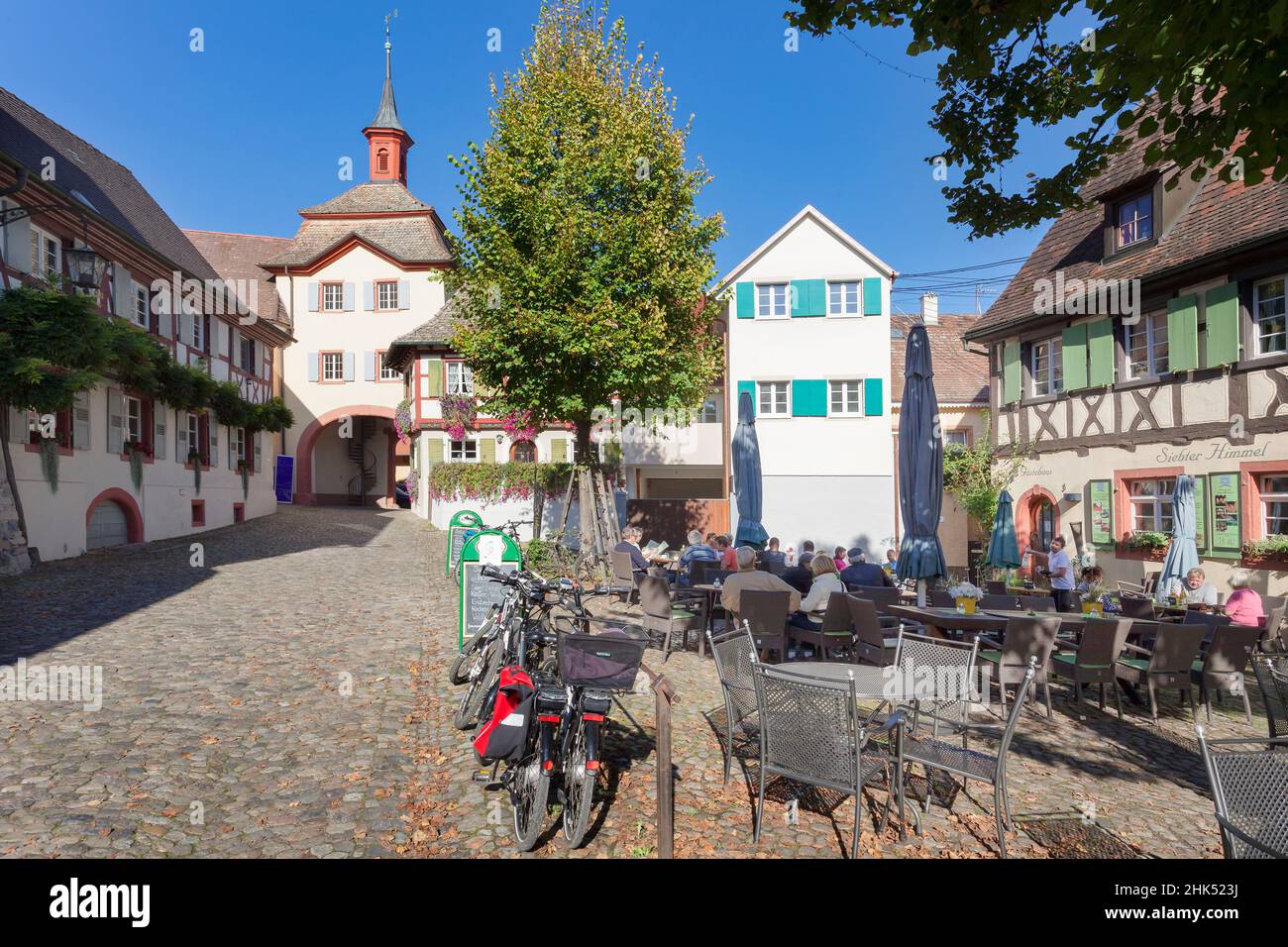 Town Gate, Burkheim am Kaiserstuhl, Breisgau, Black Forest, Baden-Wurttemberg, Germany, Europe Stock Photo