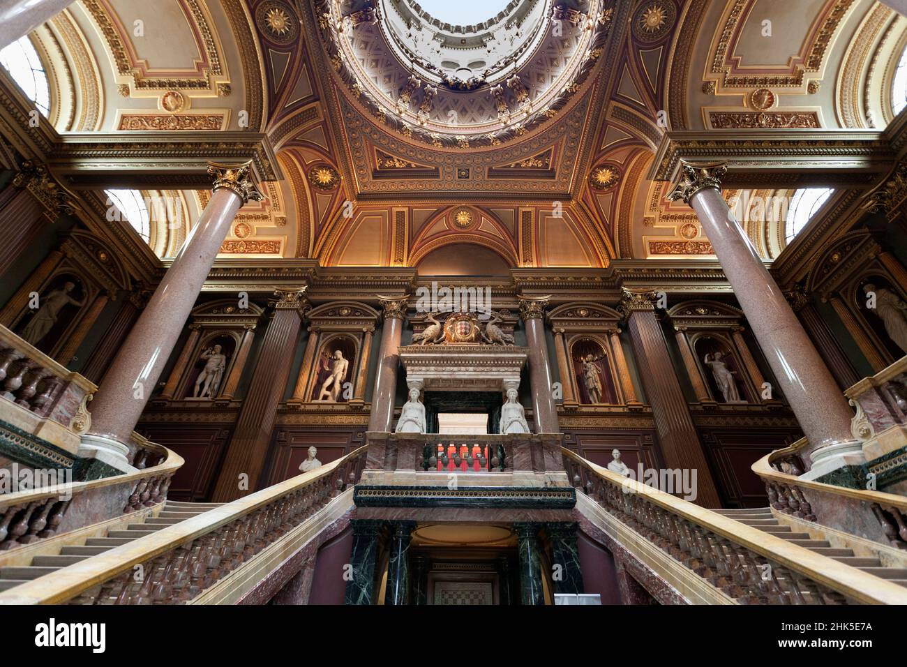 Founded in 1816, the Fitzwilliam Museum is the art and antiquities museum of the University of Cambridge. With over half a million objects and artwork Stock Photo