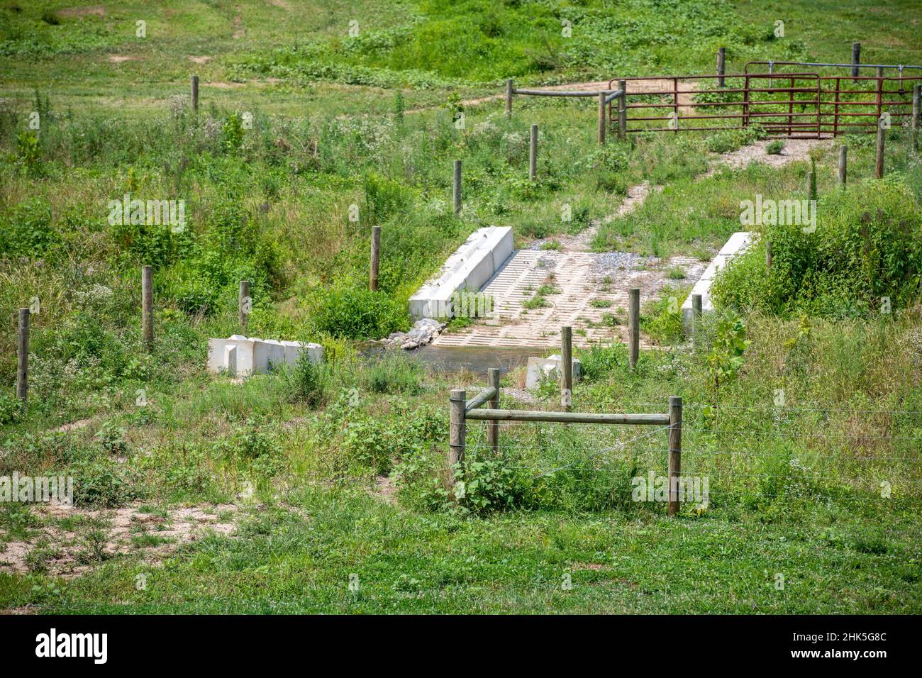 Stream restoration hi-res stock photography and images - Alamy