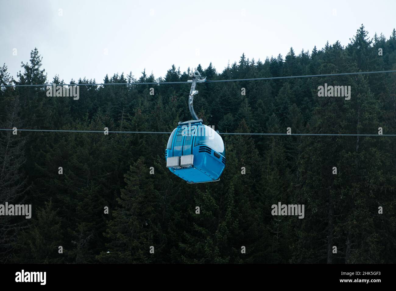 Elevator lift gondola cabin hi-res stock photography and images - Alamy