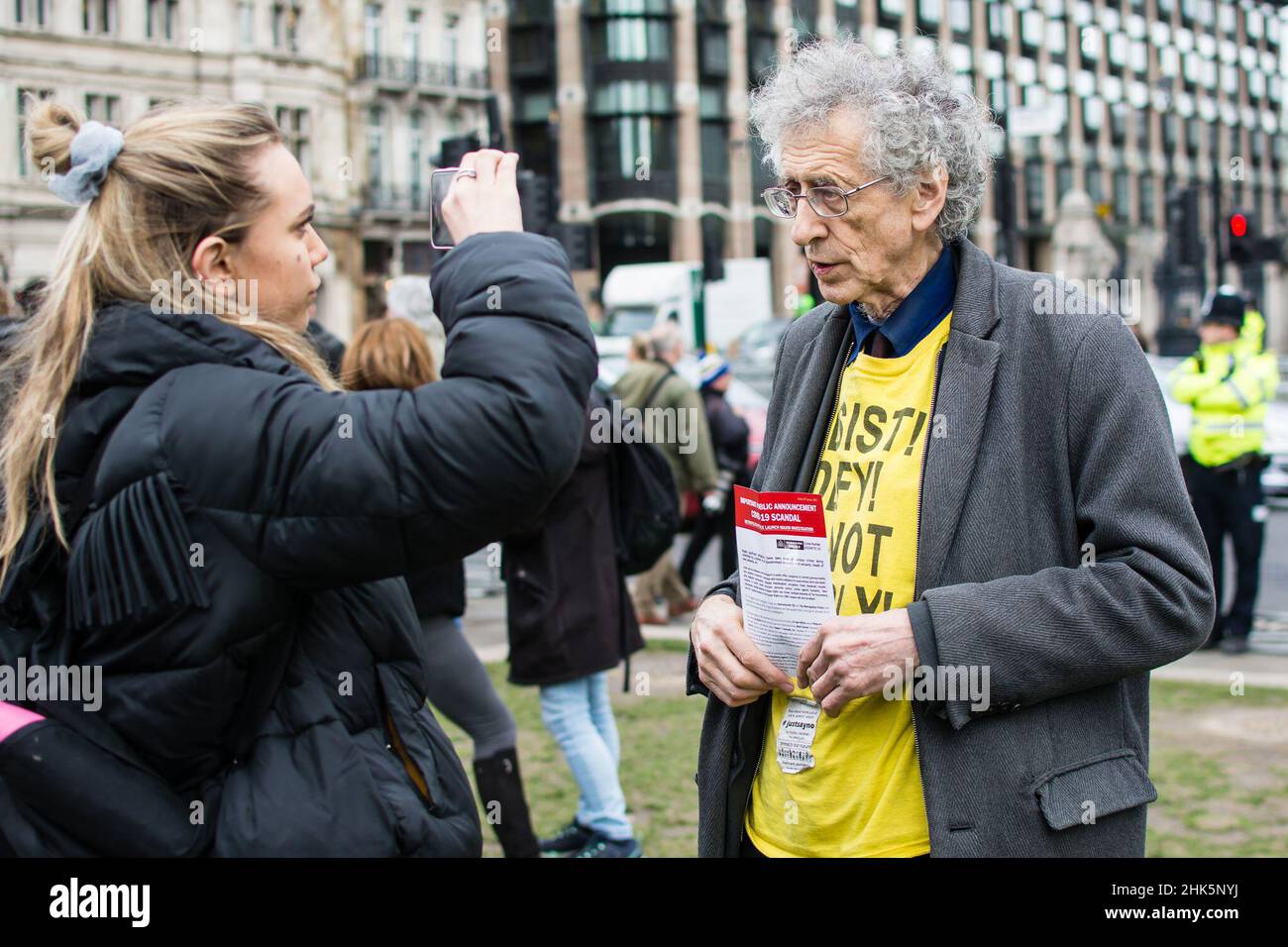 Parliament Square, London, 2nd February 2022. Piers Corbyn anti-vaxx attends Enough is enough do not comply. Stock Photo
