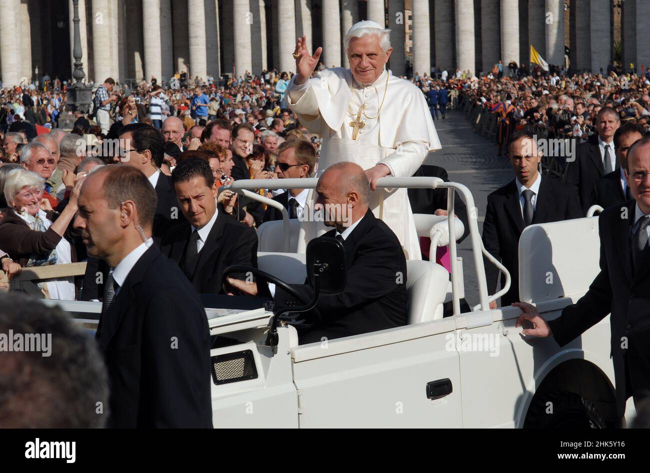 Vatican State in Rome, Italy, 18/06/2006: Wednesday Pray in St. Peter square, Benedetto XVI Pope standing on his papamobile car with his security guards greets pilgrims. ©Andrea Sabbadini Stock Photo