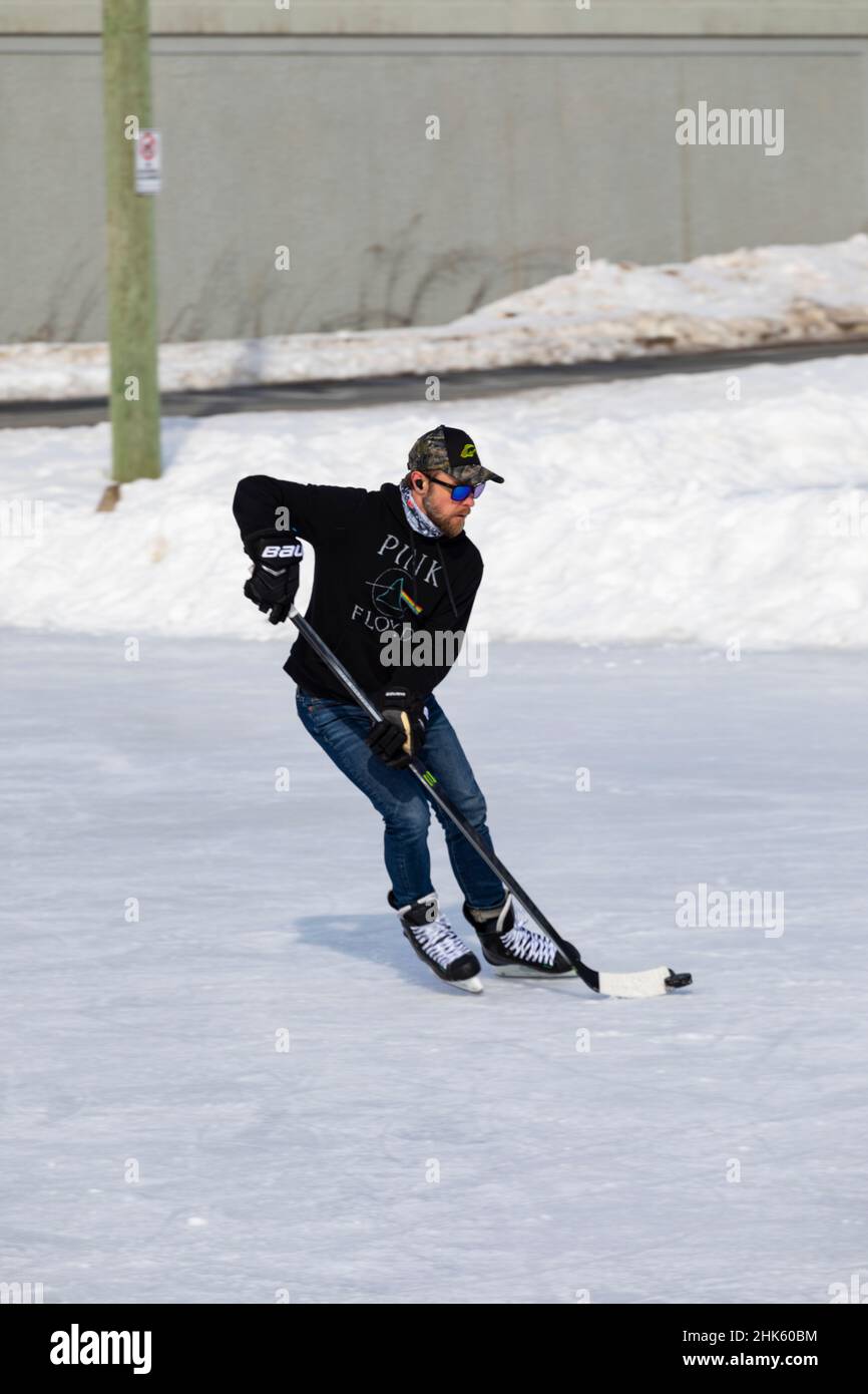 Hockey player canada hires stock photography and images Alamy