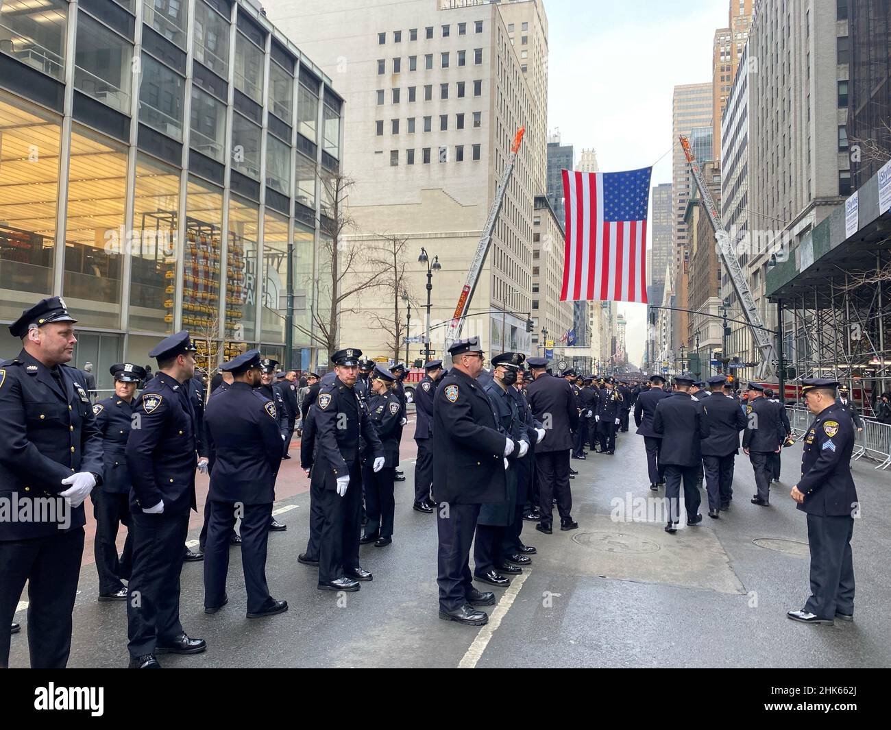 New York, USA. 02nd Feb, 2022. Members of the NYPD begin to lineup outside of St. Patricks Cathedral for the funeral of police officer Wilbert Mora on Feb. 2, 2022. (Photo by Pool/Sipa USA) Credit: Sipa USA/Alamy Live News Stock Photo