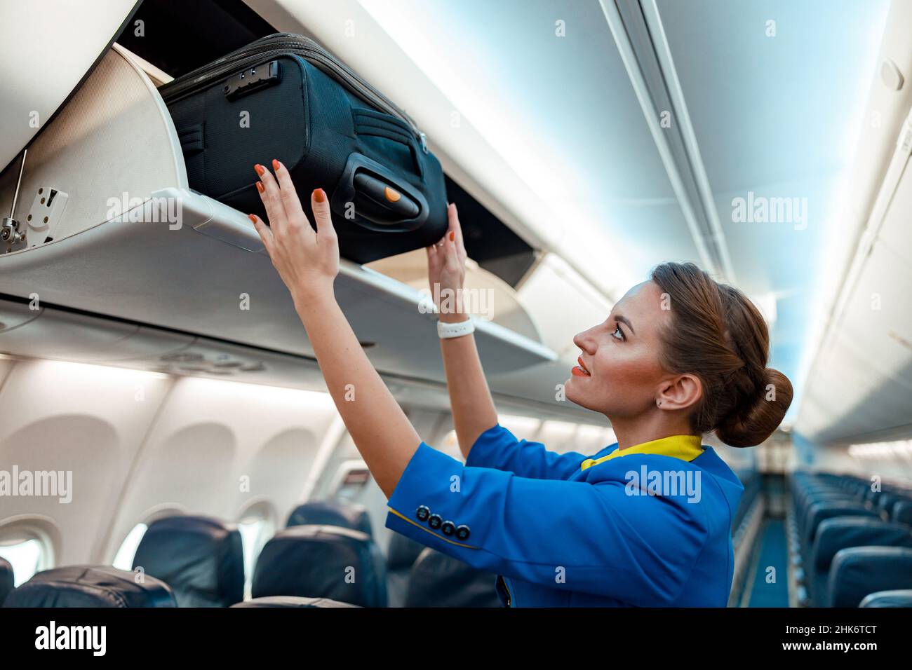 Airline overhead luggage discount