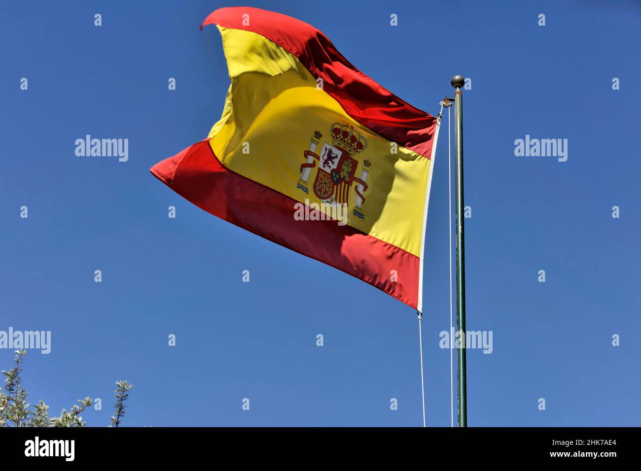 Spain Andalusia Flag - 5'x3' (150cm X 90cm), Lightweight