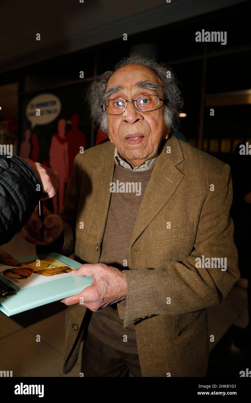 Irshad Panjatan bei der Premiere des Kinofilms 'Träume sind wie wilde