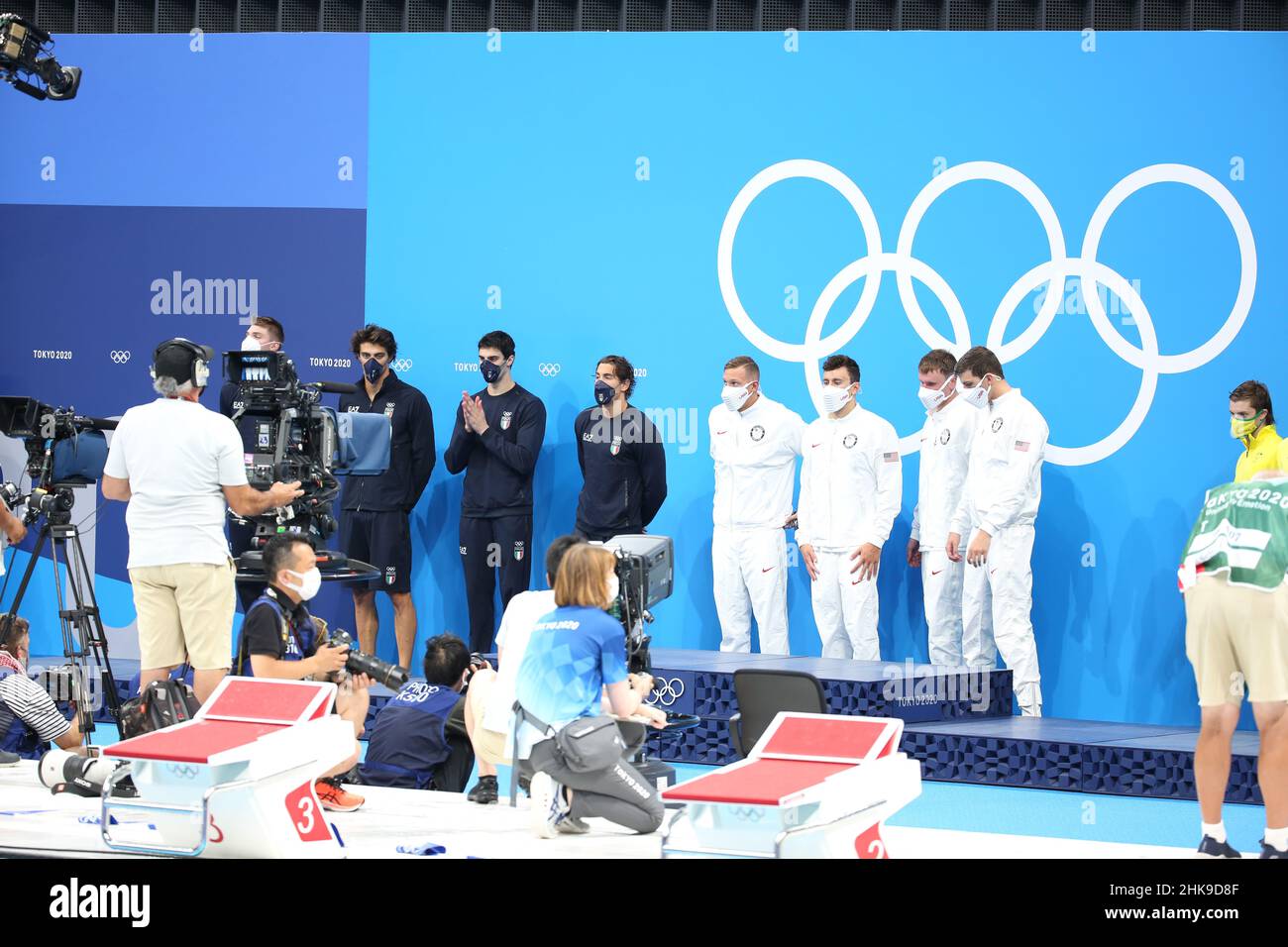 JULY 26th, 2021 - TOKYO, JAPAN: Caeleb Dressel and Team USA win the Men ...