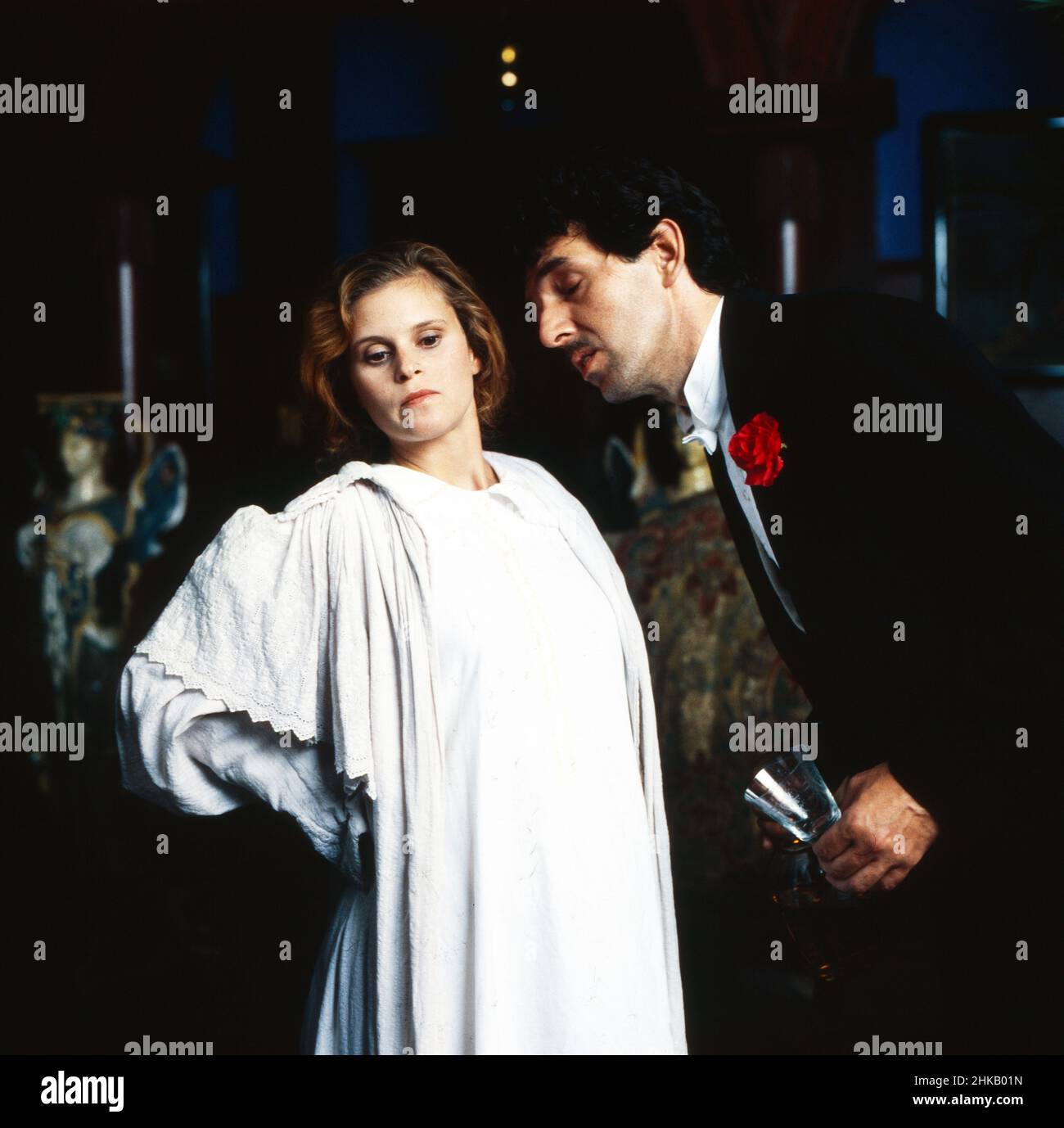 Das Totenreich, Fernsehfilm-Miniserie, Deutschland 1986, Regie: Karin Brandauer, Darsteller: Leslie Malton, Siemen Rühaak Stock Photo