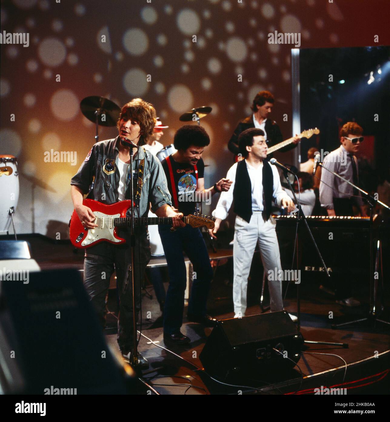 Chris Rea, britischer Sänger, Komponist und Gitarrist, bei einem Auftritt im Fernsehen, Deutschland 1980. Stock Photo