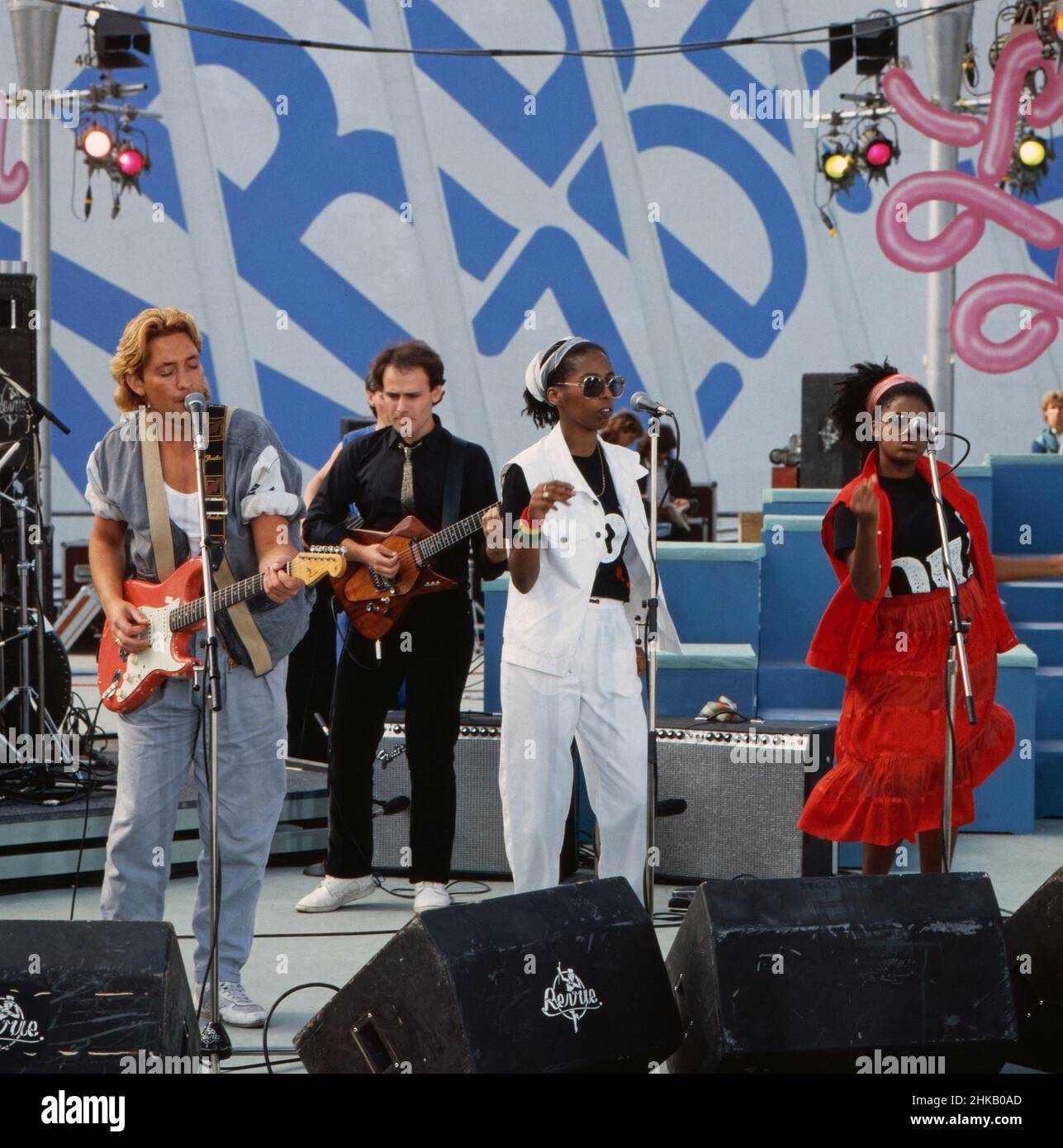 Chris Rea, britischer Sänger, Komponist und Gitarrist, bei einem Auftritt, Deutschland 1983. Stock Photo