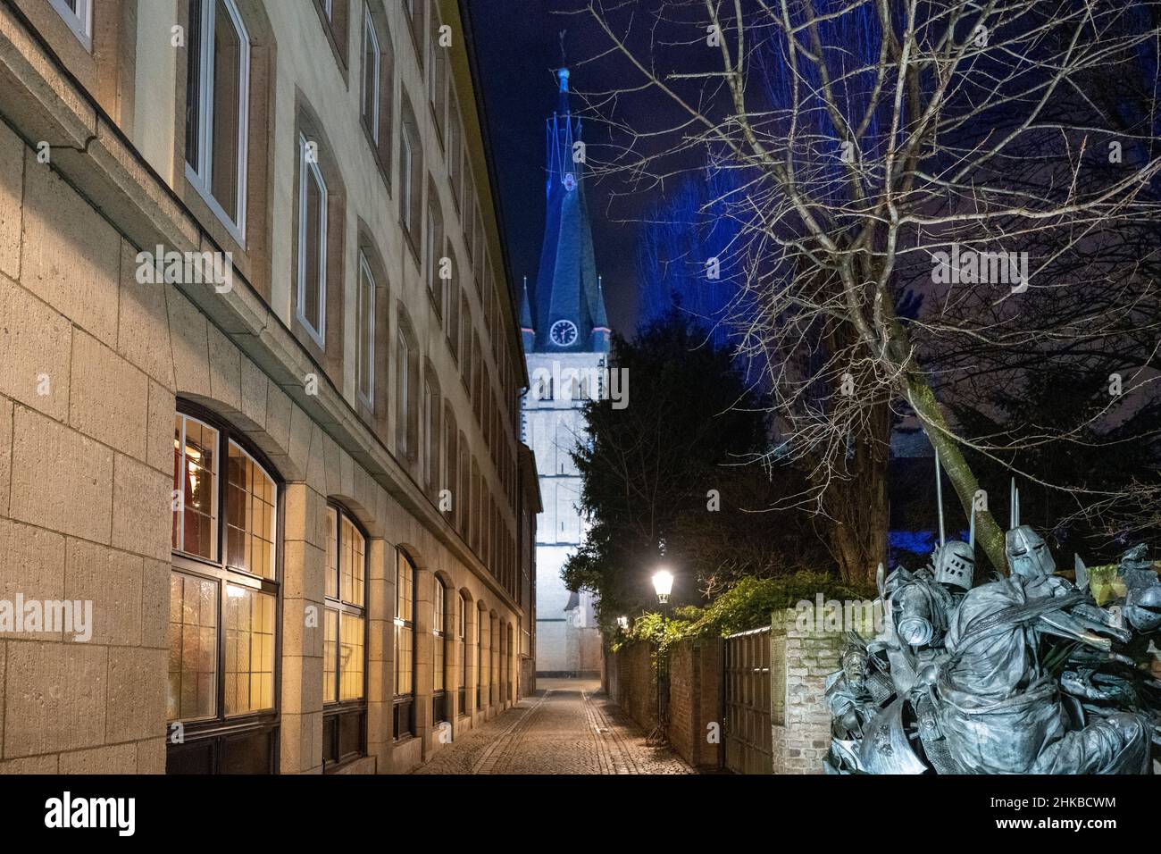 Müller-Schlösser-Gasse, city elevation monument and St.Lambertus church at night in the old town of Düsseldorf, NRW, Germany on 11.12.2021 Stock Photo