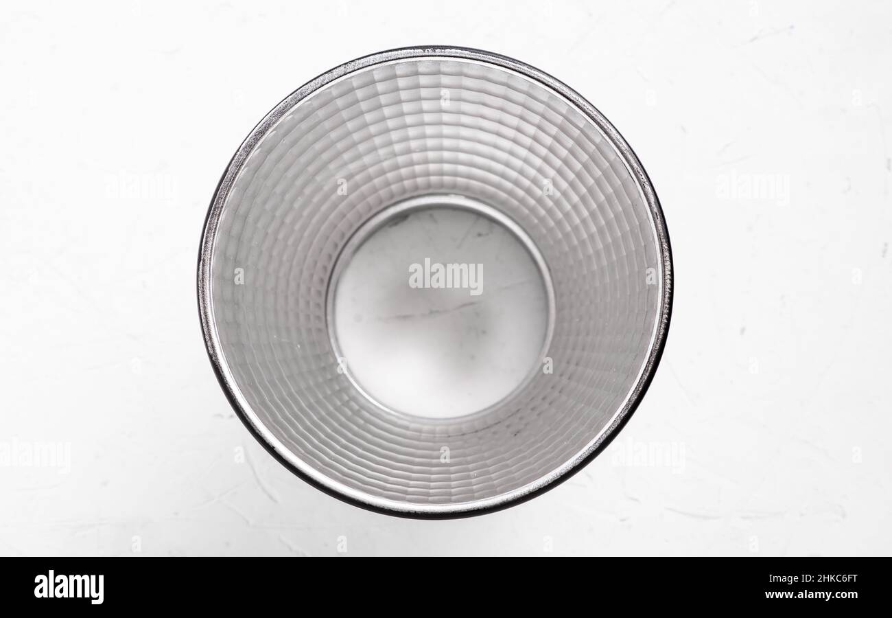 Réflecteur Neewer 7''/18cm - Pour Flash Studio Bowens - Blanc Chaud Ou Froid