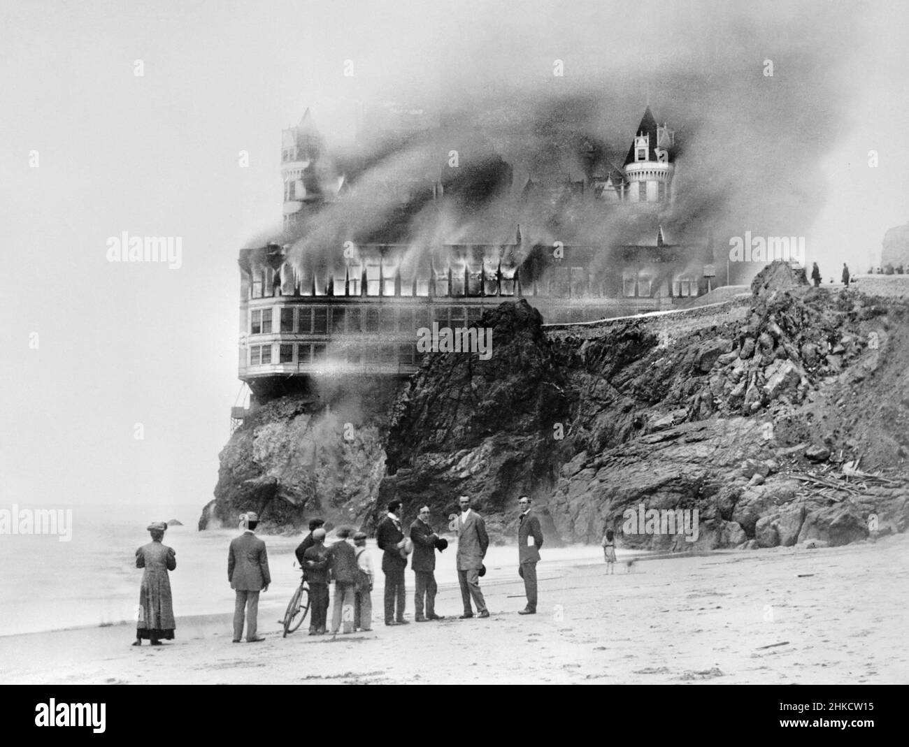 Cliff House Fire, San Francisco, California, USA, Historic American Buildings Survey, September