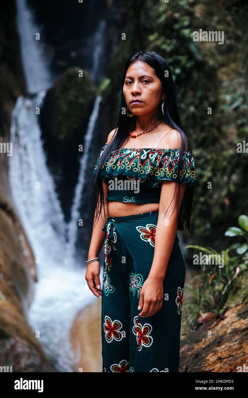 Indigenous Sapara person in the Amazon Rainforest Stock Photo