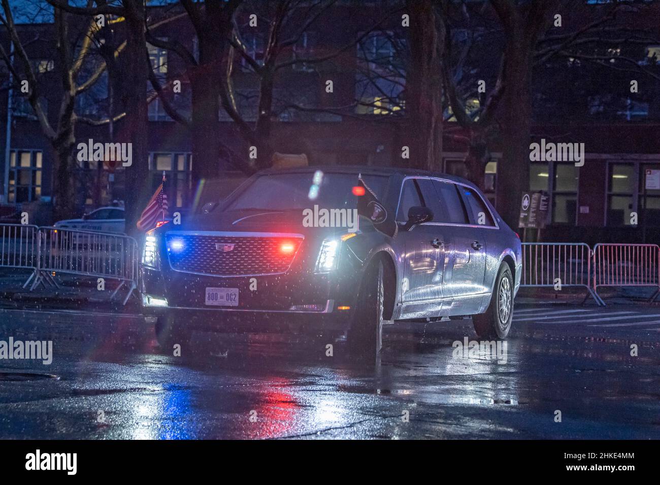 New York, United States. 03rd Feb, 2022. NEW YORK, NEW YORK - FEBRUARY 03: President Biden's motorcade departs from Long Island City on February 3, 2022 in Queens Borough of New York City. U.S. President Joe Biden visits New York public school P.S. 111 Jacob Blackwell to discuss community violence intervention programs with local leaders in Queens. Credit: Ron Adar/Alamy Live News Stock Photo