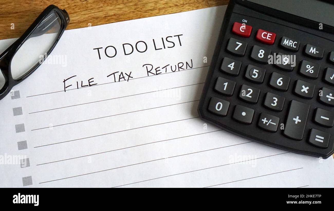 To do list reminder to file tax return stock photo alamy