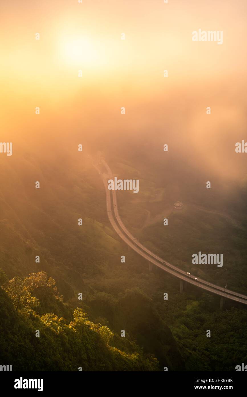 Stairway to heaven oahu hawaii hi-res stock photography and images - Alamy