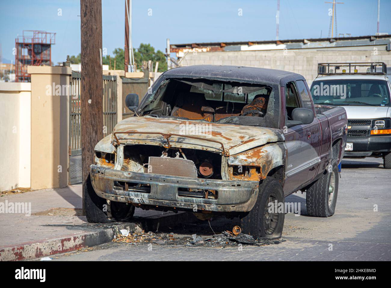 An old, junky truck that was in an accident. Puerto Penasco, Mexico. Stock Photo
