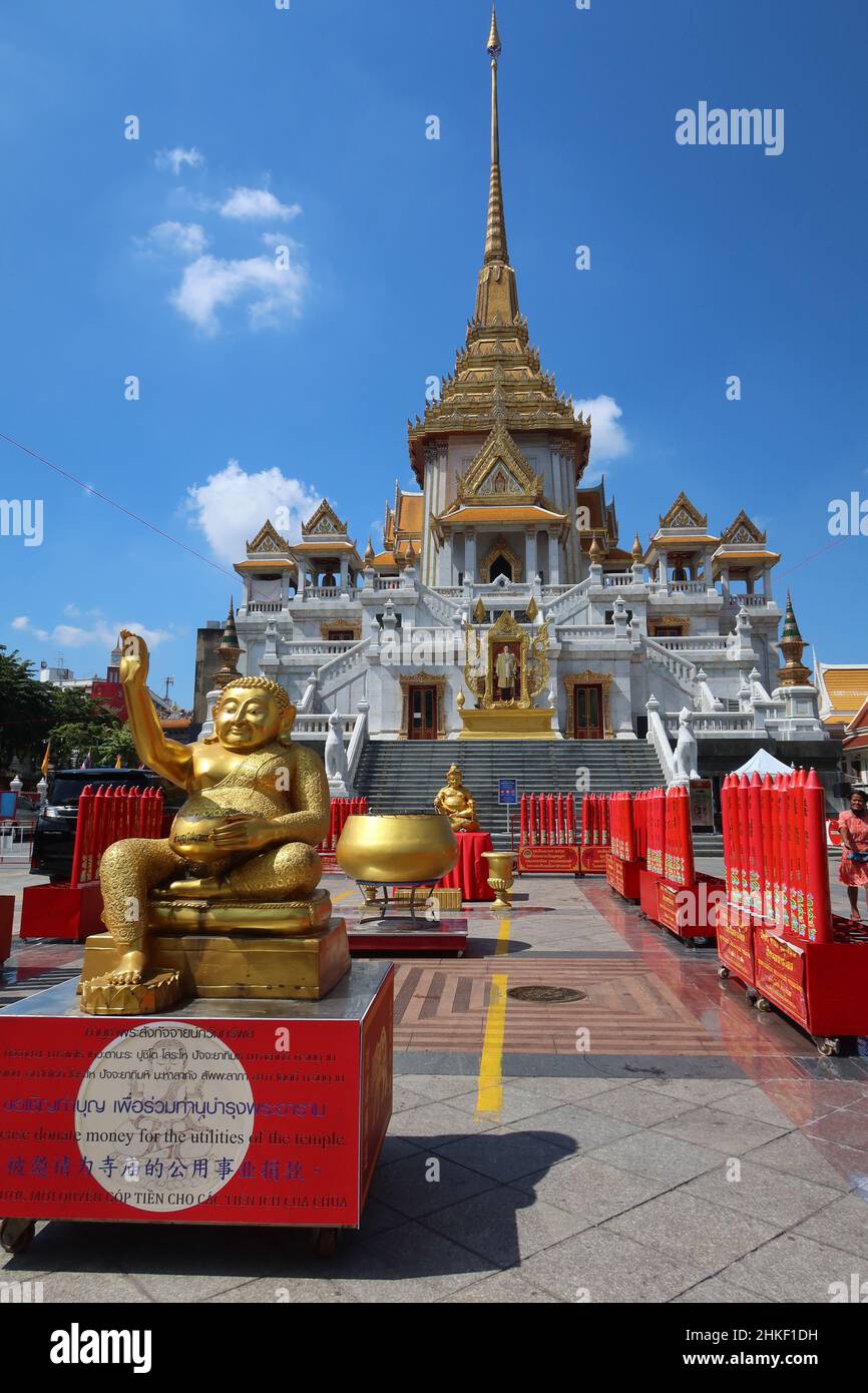 Golden Buddha Temple or Wat Traimit, Chinatown, Bangkok, Thailand Stock Photo