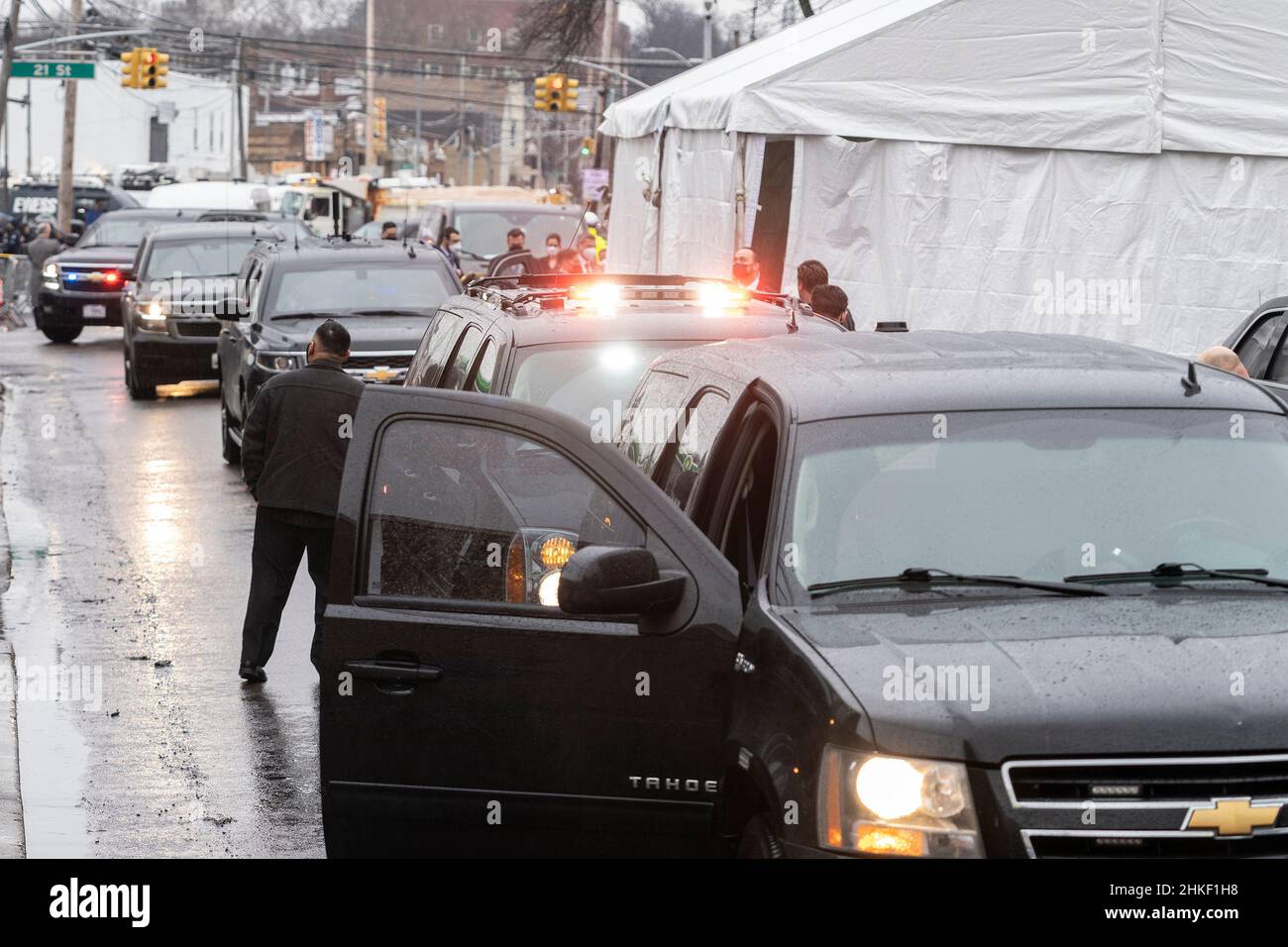 New York, United States. 03rd Feb, 2022. President Joe Biden motorcade seen as he visits public school to discuss community violence intervention programs with local leaders at Jacob Blackwell PS 111. (Photo by Lev Radin/Pacific Press) Credit: Pacific Press Media Production Corp./Alamy Live News Stock Photo