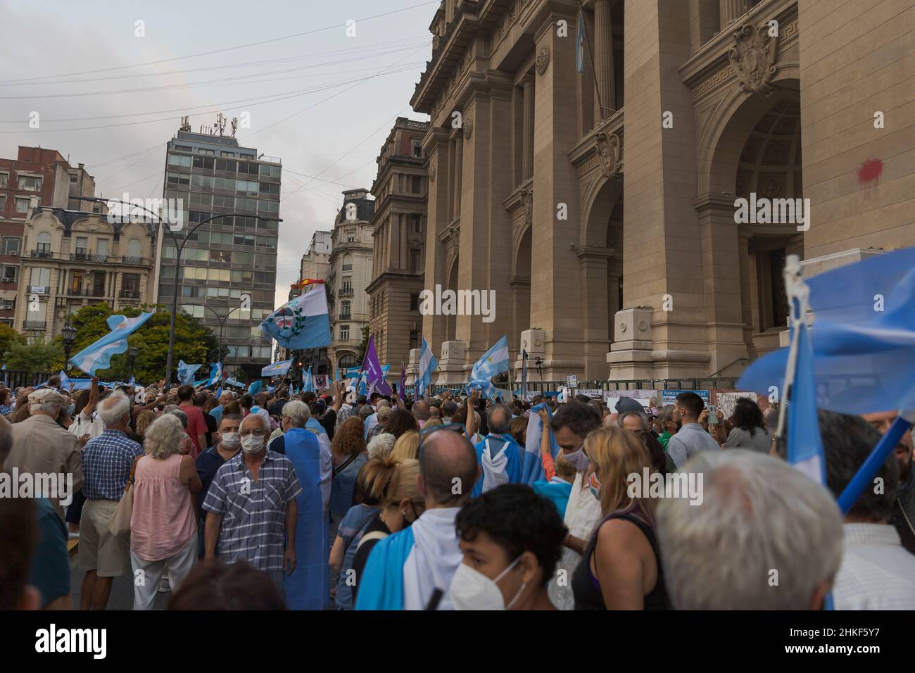 Ciudad de Buenos Aires, Argentina. 3rd Feb, 2022. Protesters in the march in front of the Courts building in defense of an independent justice. (Credit Image: © Esteban Osorio/Pacific Press via ZUMA Press Wire) Stock Photo