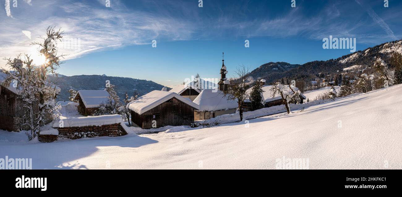 France, Haute-Savoie (74), Samoëns, le Hameau de Chantemerle Stock Photo