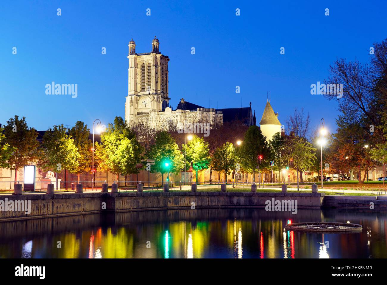 Church Night Troyes Hi res Stock Photography And Images Alamy Church Night Troyes Hi res Stock Photography And Images Alamy