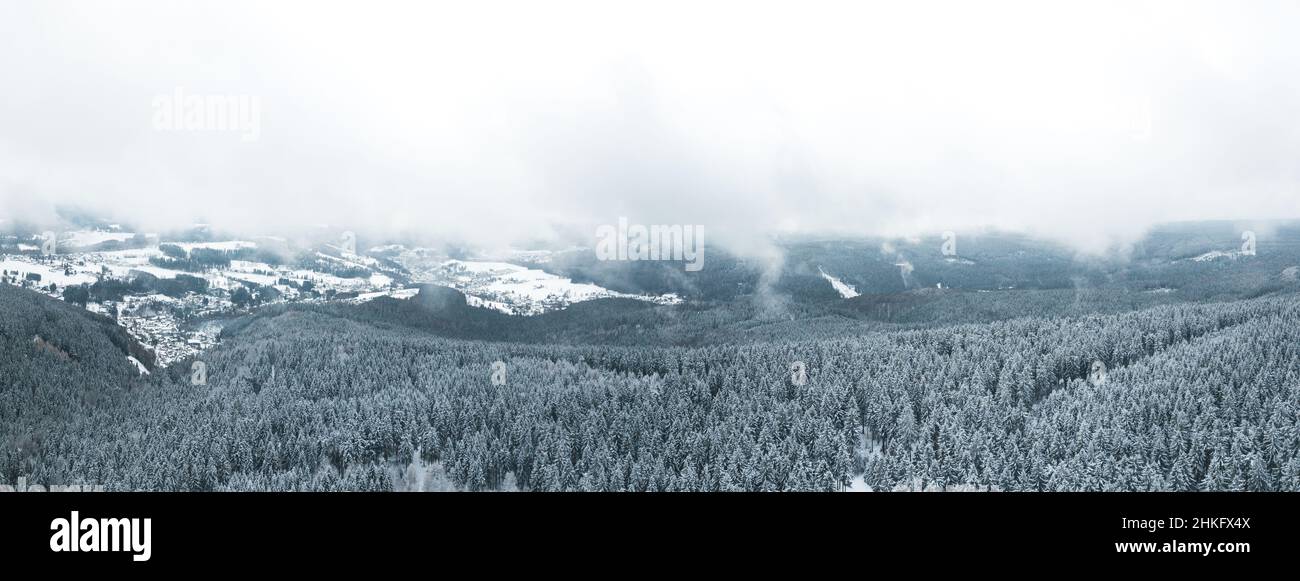 Drone aerial view snowy forest hi-res stock photography and images - Alamy