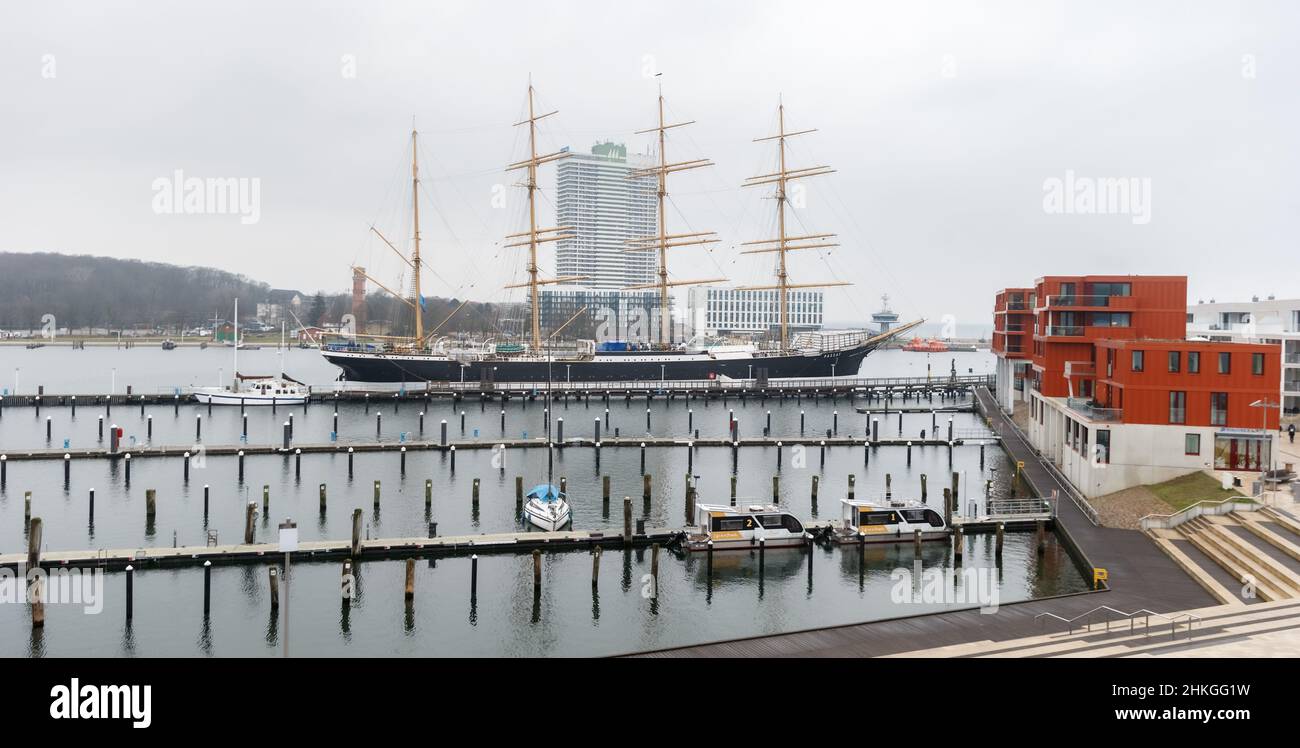 04 February 2022, Schleswig-Holstein, Lübeck-Travemünde: The four-masted barque Passat lies as a museum ship in the harbor of Travemünde. Photo: Markus Scholz/dpa Stock Photo